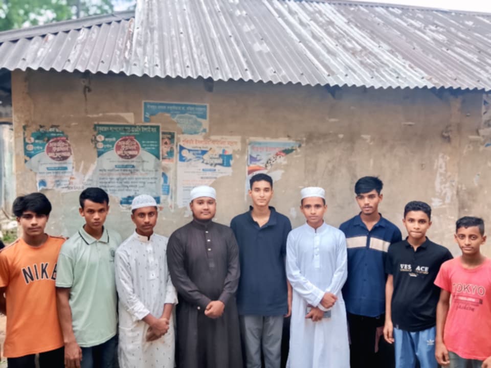ছাত্র জমিয়তের আদর্শে অনুপ্রেরিত হয়ে  স্কুল-কলেজ ও মাদরাসা শিক্ষার্থীদের ছাত্র জমিয়তে যোগদান