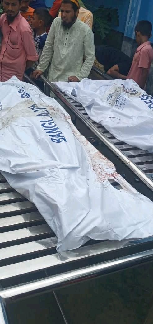 উল্লাপাড়ায় অসুস্থ বাবাকে হাসপাতালে নেওয়ার পথে সড়কে প্রাণ গেল বাবা-ছেলের