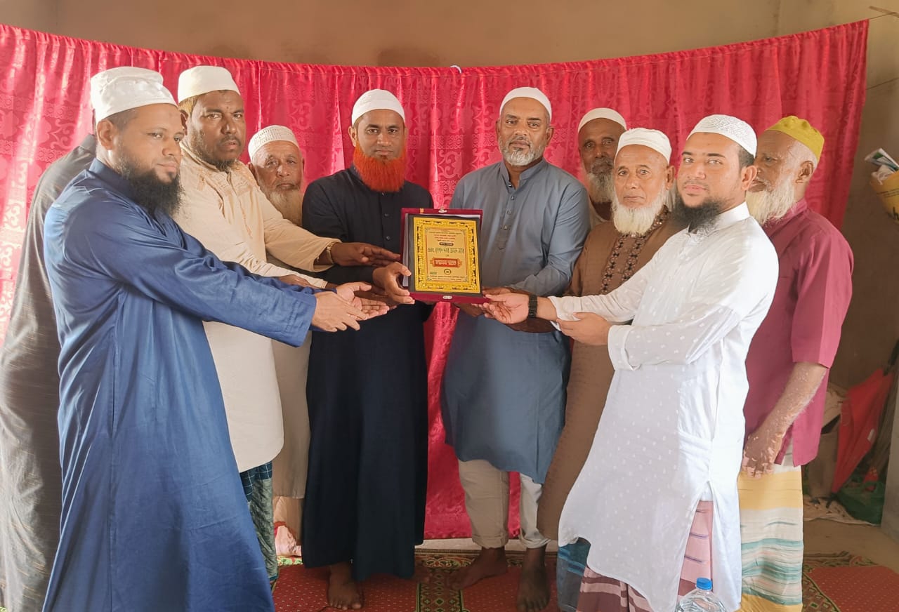 রওজাতুল কুরআন মাদরাসায় সংবর্ধীত হলেন বিশিষ্ট সমাজ সেবক ‘মোঃ দবির আহমদ’