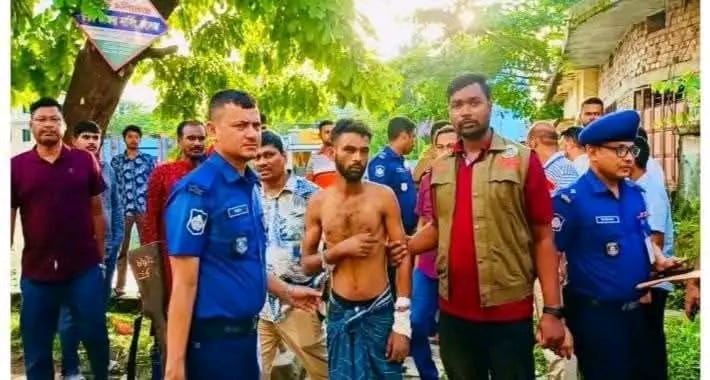 পটুয়াখালীতে এটিএম বুথ ডাকাতির মূল হোতা গ্রেপ্তার