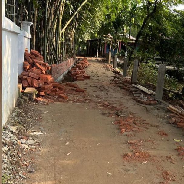 ছাতকে আদালতের নিষেধাজ্ঞা অমান্য করে স্থাপনা নির্মাণের অভিযোগ