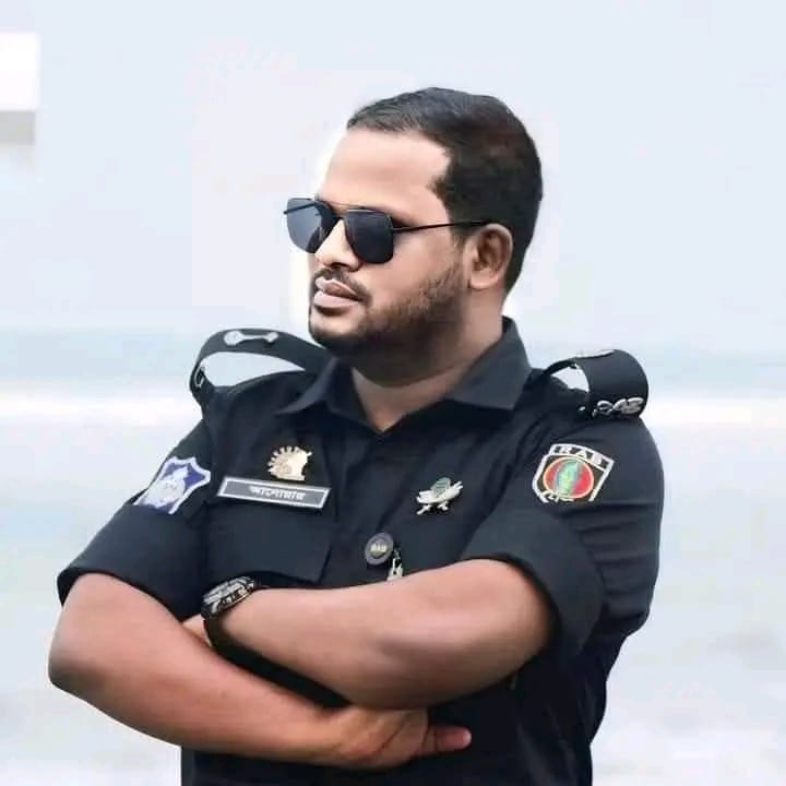 নরসিংদীতে সড়কে চাঁদাবাজির প্রতিবাদ করায় এএসপি’র ওপর হামলা