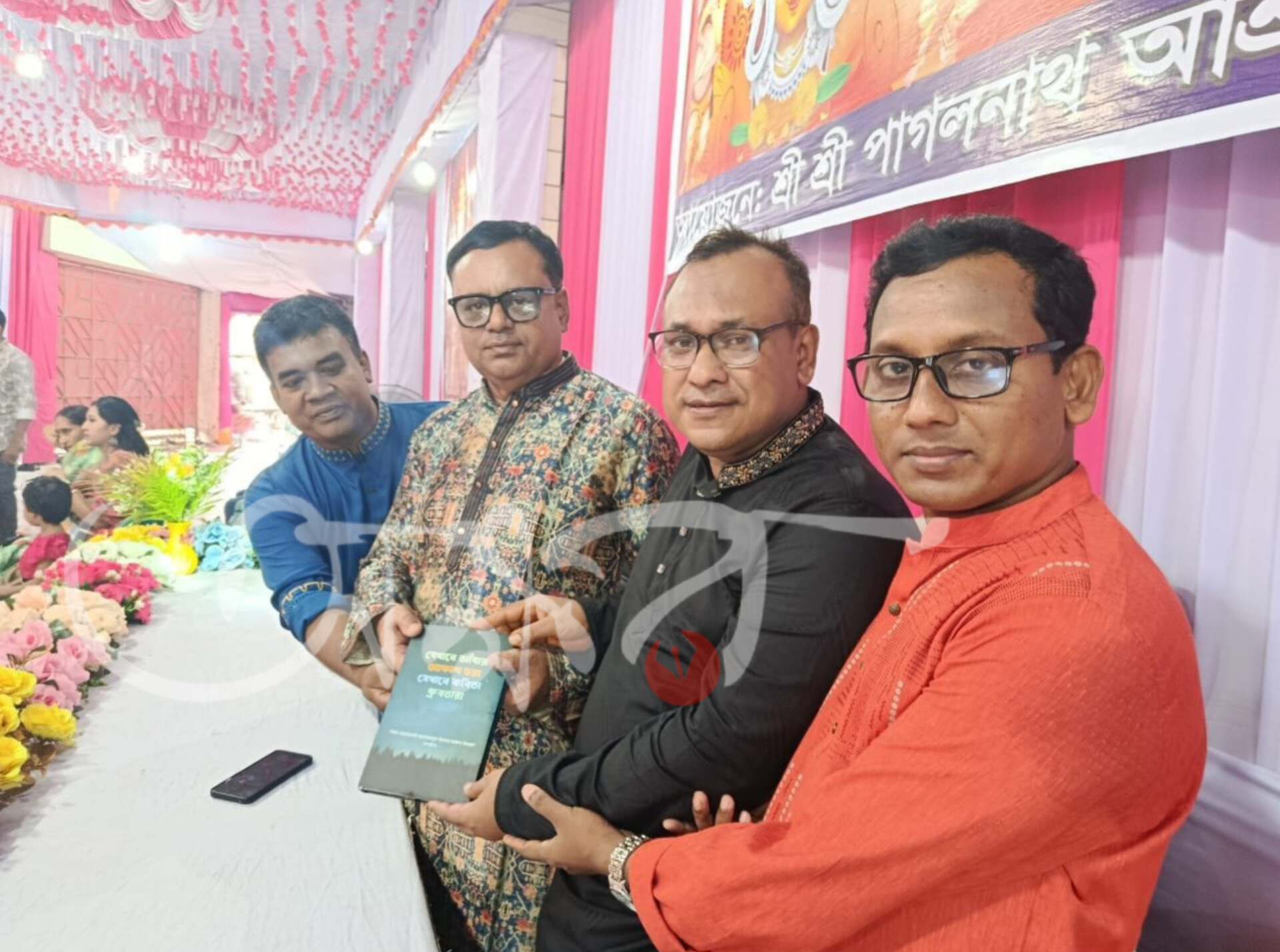 মনোহরদী-বেলাবোতে পূজামণ্ডপ পরিদর্শনে বিএনপির মনোনয়ন প্রত্যাশী এ্যাডভোকেট ইকবাল