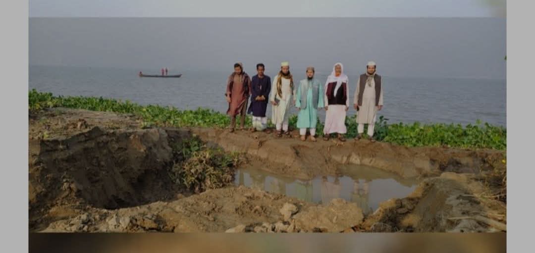 বাঞ্ছারামপুরে থামছে না মাটি খেকোদের দৌরাত্ম্য