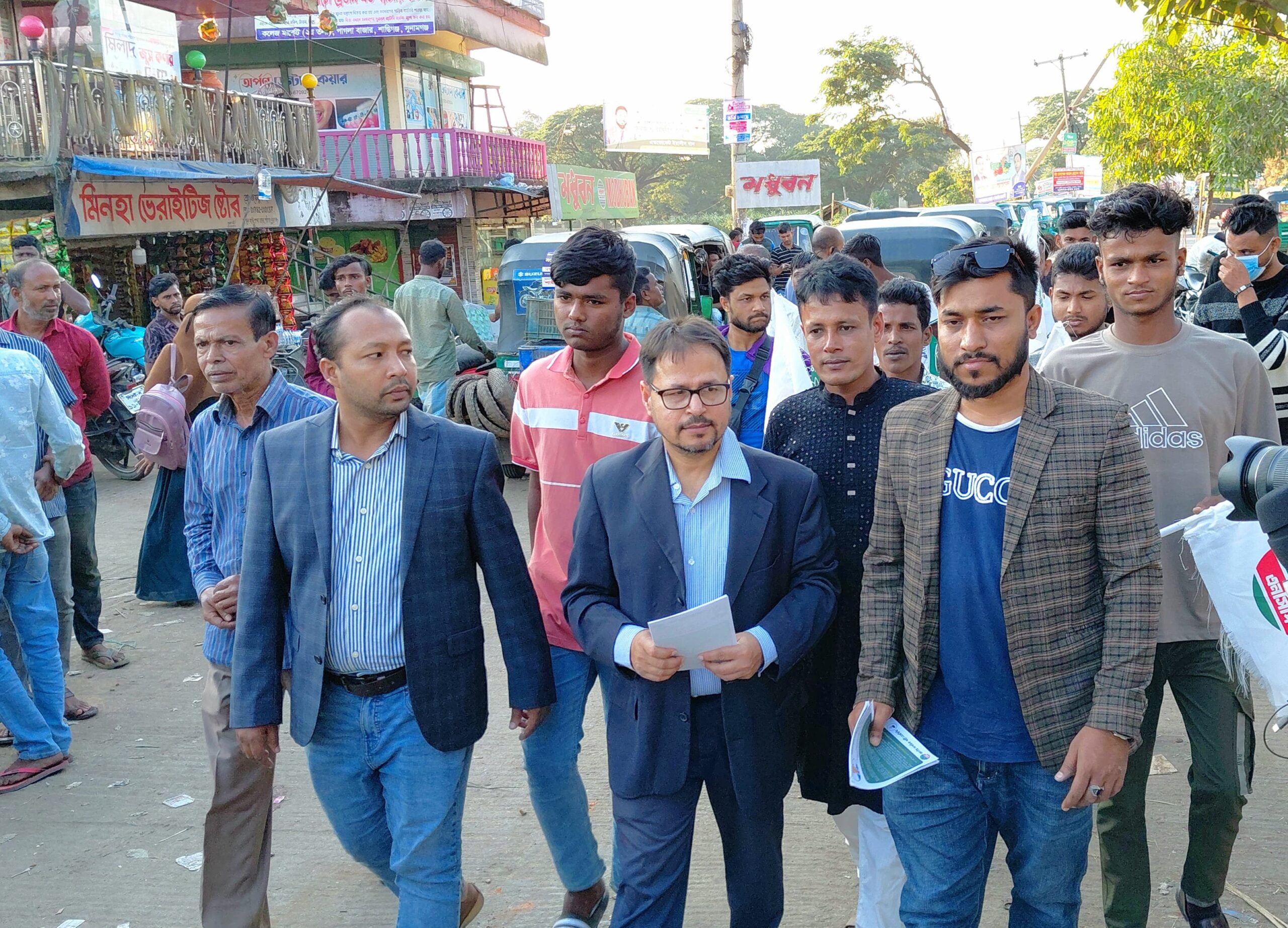 গণ-অভ্যুত্থানের পর রাষ্ট্রগঠনের সুযোগ আমরা হাতছাড়া করতে চাই না : এনসিপি নেতা মাসুদ