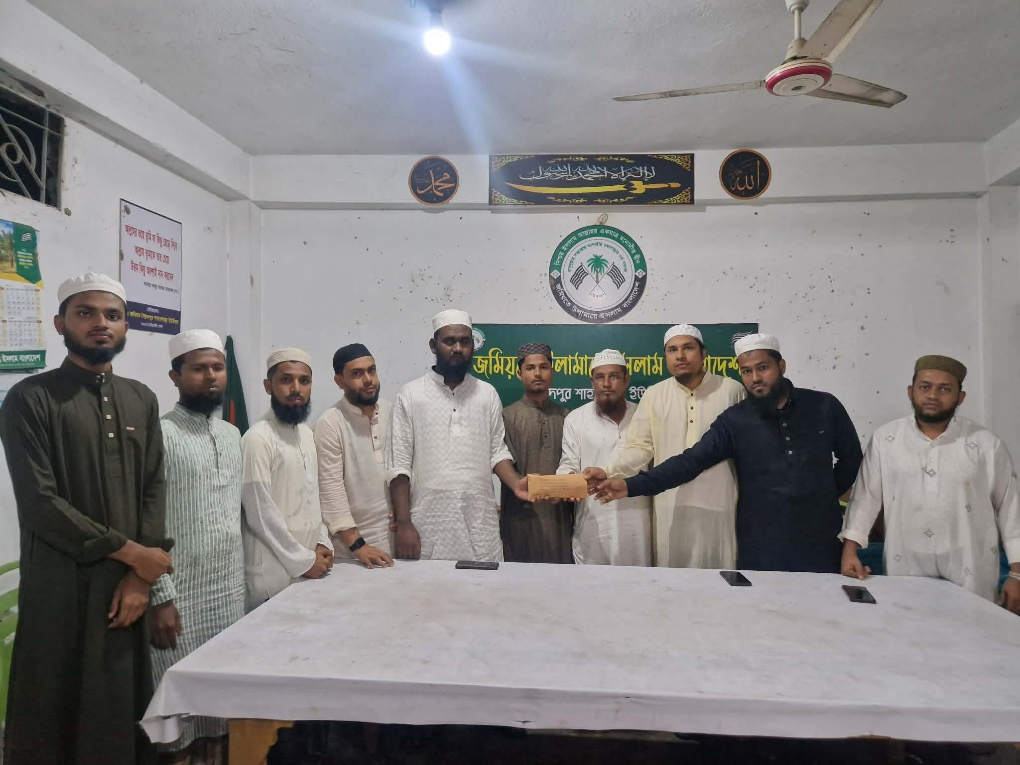 সৈয়দপুরের টগবগে যুবক গুরুতর অসুস্থ রিমাদ আহমদের চিকিৎসা তহবিলে জমিয়তের এককালীন অনুদান প্রদান
