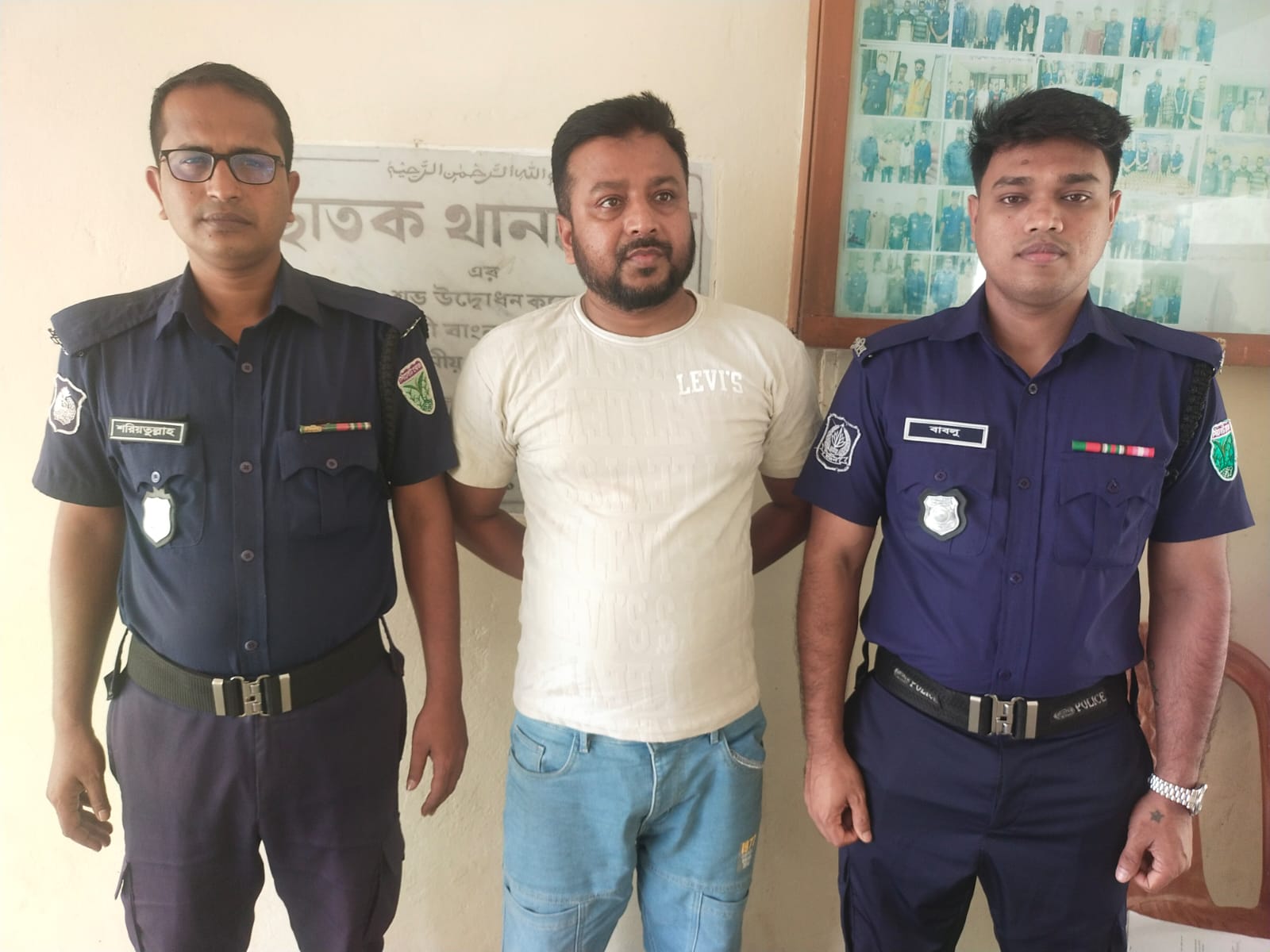 ছাতকে পুলিশের বিশেষ অভিযানে পলাতক  আসামী তাহিদুল গ্রেফতার