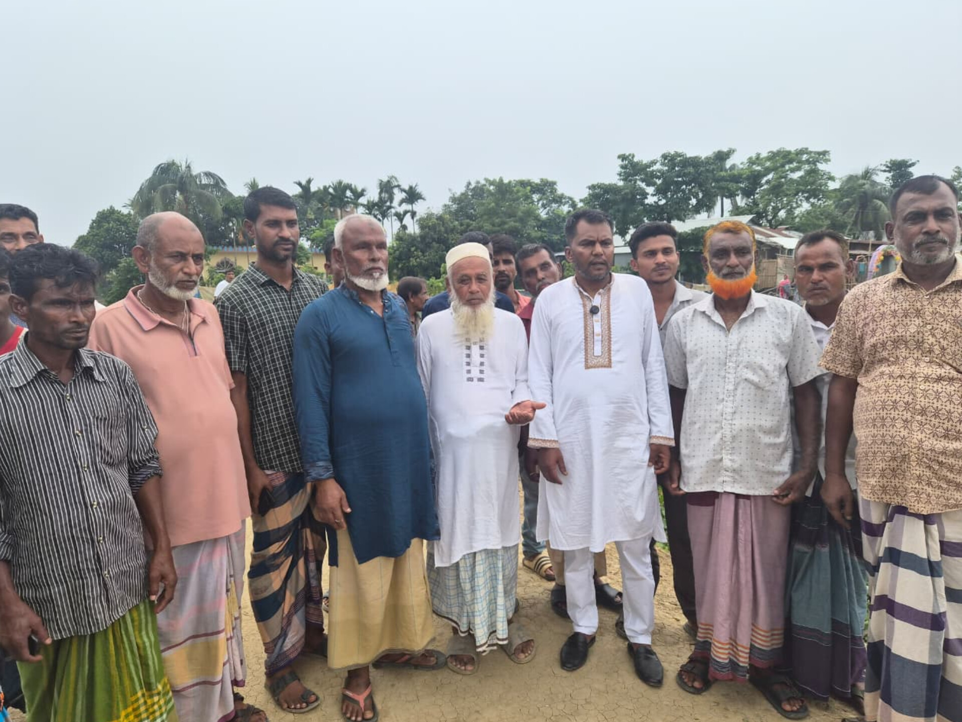 প্রচারণার প্রথম দিনেই ব্যাপক সাড়া পেলেন সম্ভাব্য চেয়ারম্যান পদপ্রার্থী আব্দুল মালিক মালেক