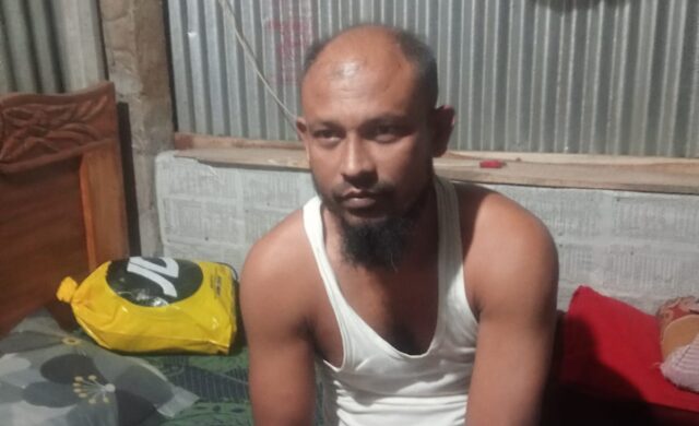 দাওয়াত নিয়ে বিরোধে ব্যবসায়ী হত্যা: কুলাউড়া থেকে প্রধান আসামি গ্রেফতার